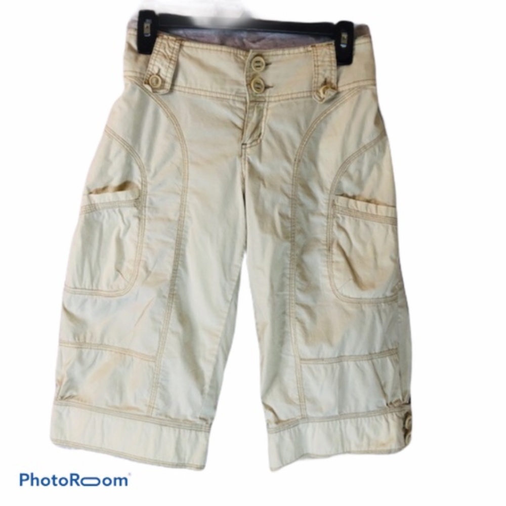 Nori Bermuda Shorts